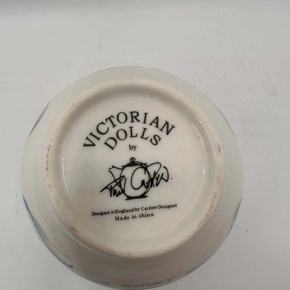 Paul Cardew Victorian Dolls Ceramic Sugar Bowl Jar with Lid White Blue Ribbon‎